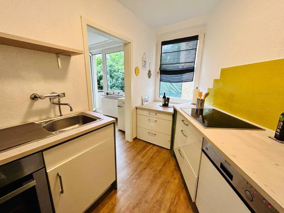 Schickes Messe Appartement Mitten In Эссен Экстерьер фото